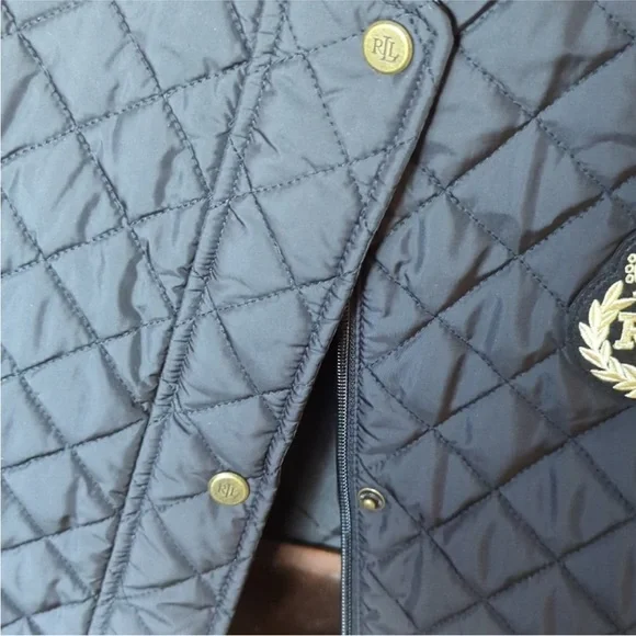 Ralph Lauren Crest Patch Quilted Vest - Picture 4 of 9